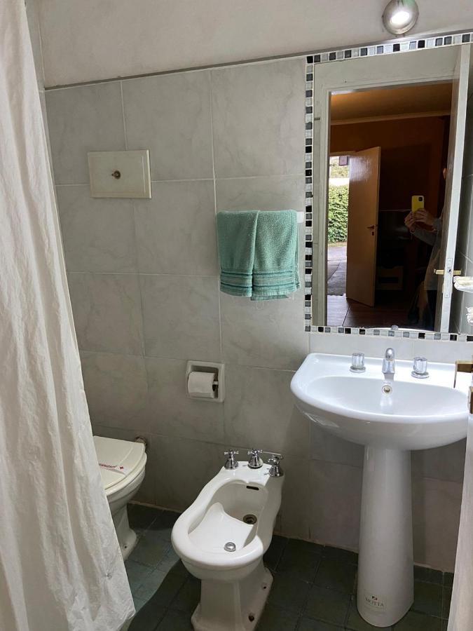 Hotel-Alojamiento Candilejas Parana Bagian luar foto