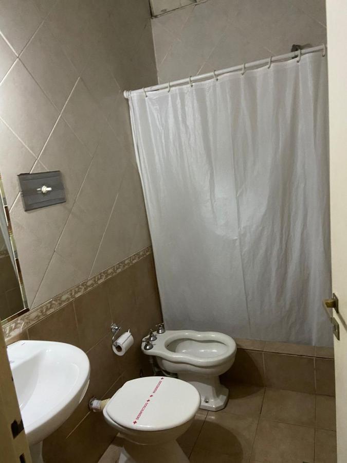 Hotel-Alojamiento Candilejas Parana Bagian luar foto